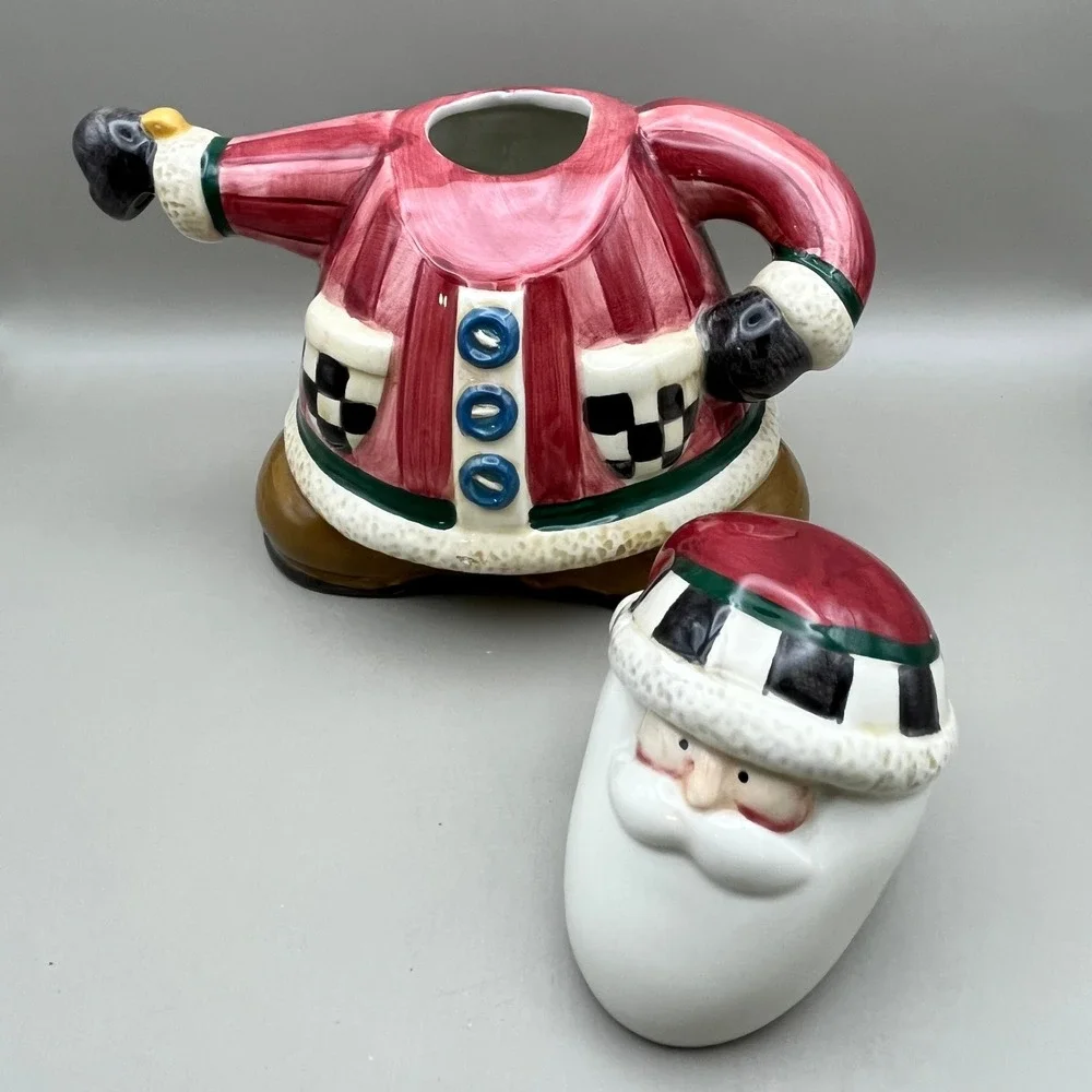 Debbie Mumm Sakura Santa Claus‎ Teapot Ceramic Christmas Holiday Decor 6.5
